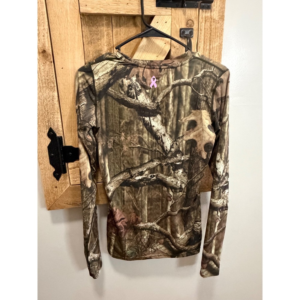 Field & Stream Womens Camo Long Sleeve V-Neck Shirt Small Pink Ribbon - Picture 4 of 4